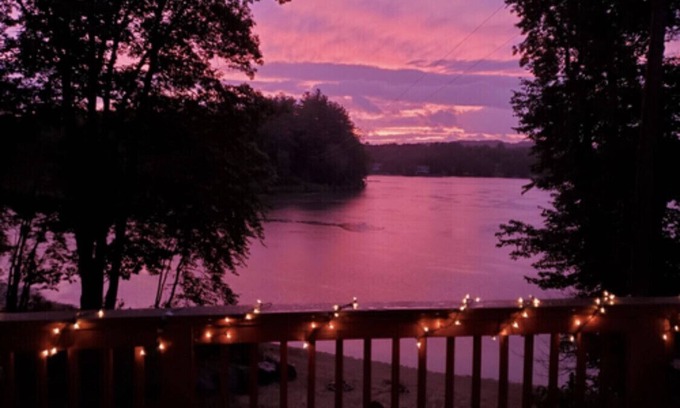 Lochmere House | Waterfront Fam-Friendly Lakehouse w/Outdoor Sauna