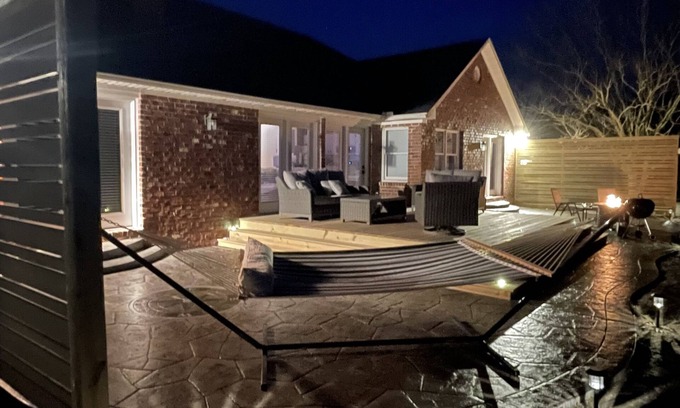 Morehead City House | WATERFRONT HOME PERFECT FOR FAMILY VACAYS!