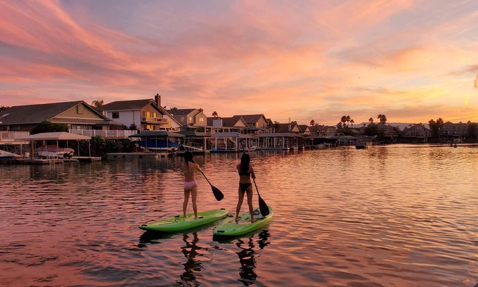 Discovery Bay House | Waterfront Home 🚣 with Canoe, Paddleboats, Paddleboards & Kayaks are INCLUDED