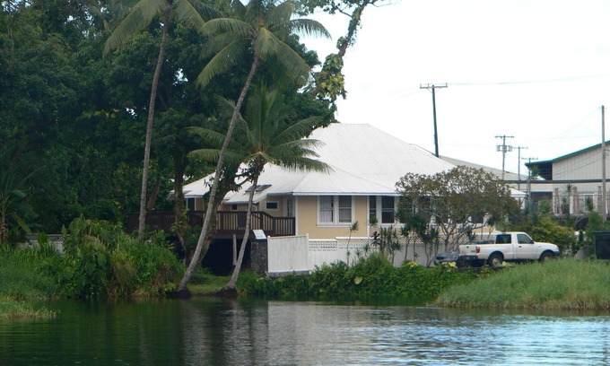 Keaukaha House | Waterfront in heart of Hilo, 1 block to hotels. Built on pond w/fish & turtles.