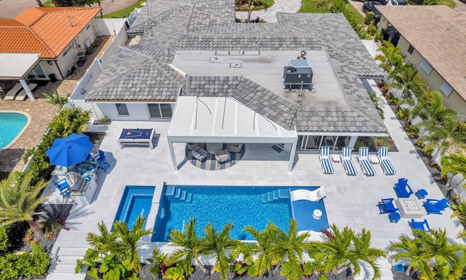 Harbor Village House | WATERFRONT INTRACOASTAL RESORT LIKE HOME - POMPANO BEACH -RESORT LIKE AMENITIES