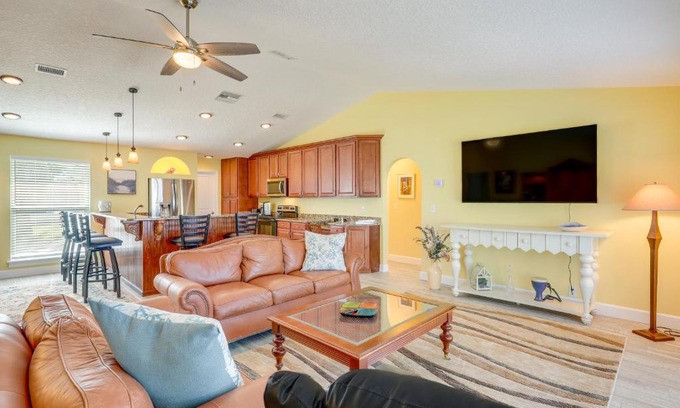 Isle of Palms House | Waterfront Jacksonville Retreat with Boat Dock!