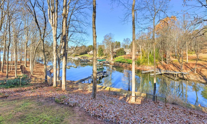 Mayhew House | Waterfront Lake Norman Escape w/ Dock & Fireplace!