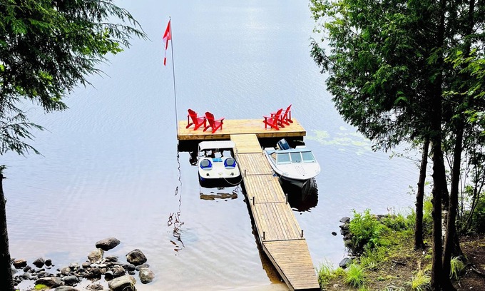 Lake of Bays Cottage | Waterfront Muskoka Cottage