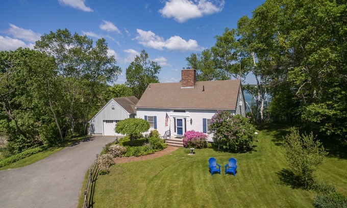 Orrs Island House | Waterfront on Harpswell Sound-3 bedrm-private setting with float. Sunset views