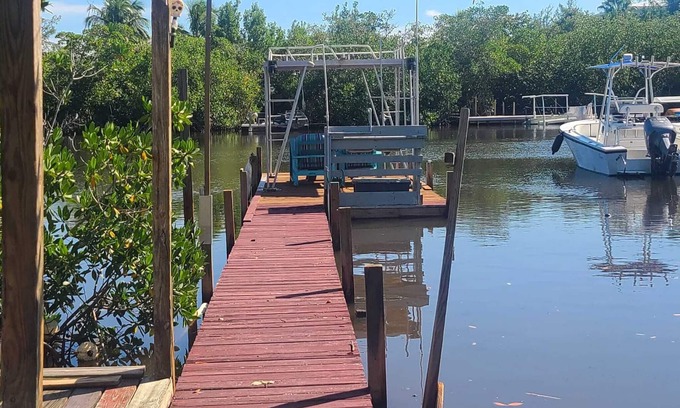 Key Largo House | Waterfront private Key Largo Oasis House, with a Boat Dock