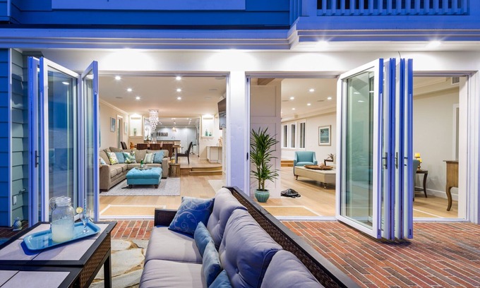 Coronado Cays House | Waterfront, Remodeled 5 Bedrm ,Private Dock,Walk to Beach