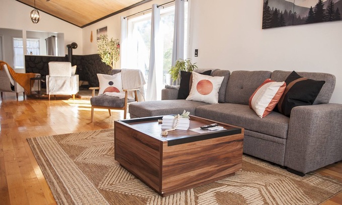 Town of Conesville House | Waterfront Retreat: Creek, Hot Tub, Firepit, Games