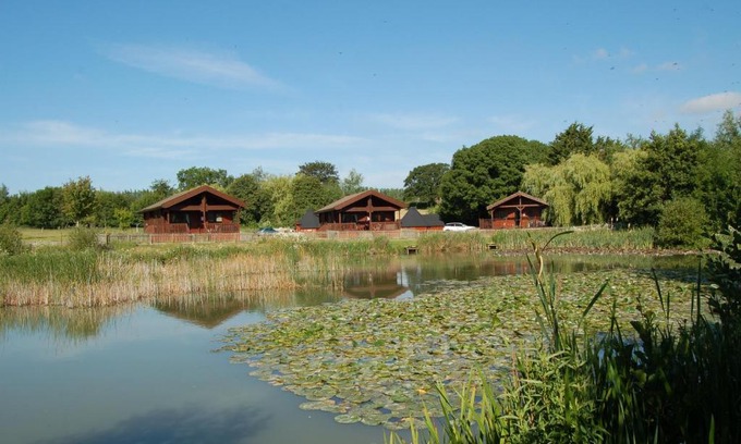 North Perrott Cabin | Watermeadow Lakes & Lodges
