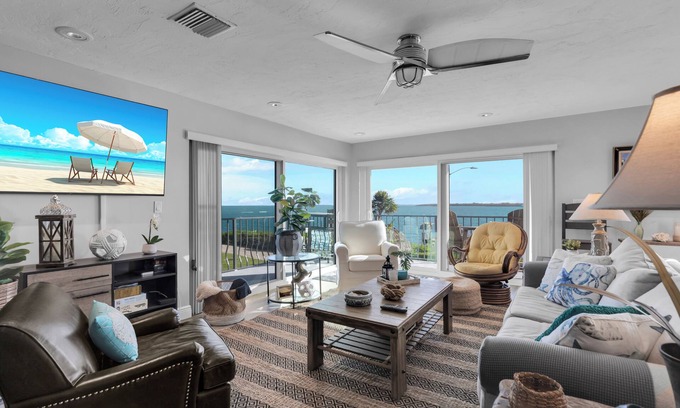 Marathon Condo | Waters Edge: 2 BR, 2.5 BA in Marathon, Sleeps 4
