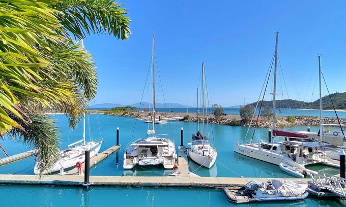 Nelly Bay House | Waters Edge Townhouse 4