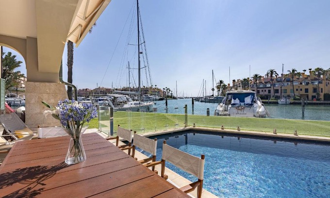 Sotogrande Apartment | Waterside Apartment in Sotogrande Marina with Private Pool