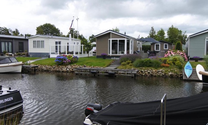 Earnewald House | Watervriend