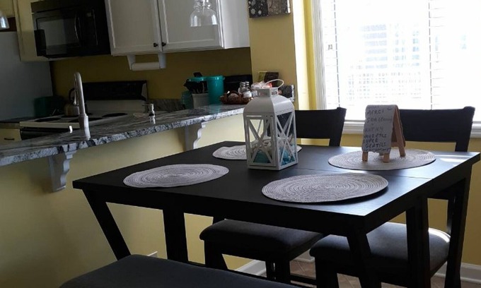 North Myrtle Beach Condo | Waterway Condo Getaway near Ocean - Sleeps 6