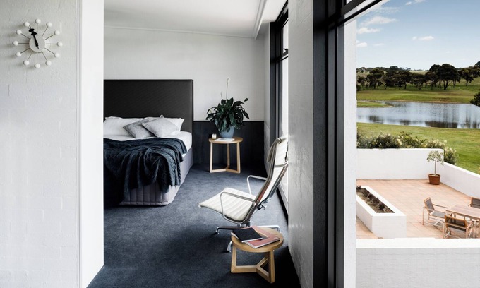 Waurn Ponds Hotel | Waurn Ponds Estate