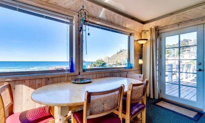 Oceanside House | Wave Watch `N