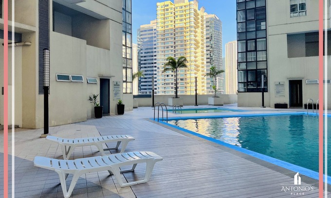Bonifacio Global City Condo | We are offering a fully furnished, smartly designed, and cozy condo unit.