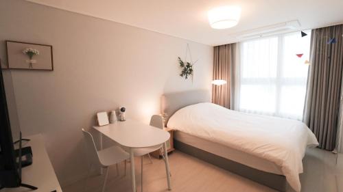 Gwanghui-dong Apartment | Wecostay Myeongdong