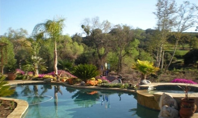 Fallbrook House | Wedding venues nearby, San Diego Zoo, Beaches, Golf, Disneyland, Wineries