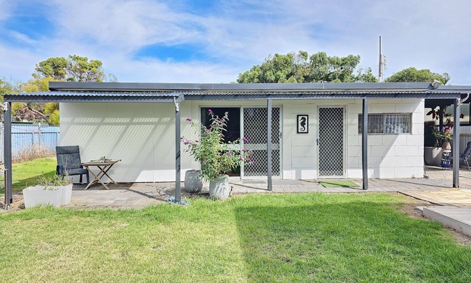 Waterhouse House | Weekend at Bernies - The ultimate beach shack