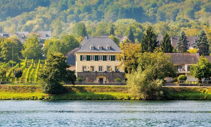 Wehlen Hotel | Wein- und Landhaus S A Prüm