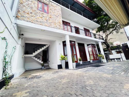 Nugegoda House | Welaratne Apartment