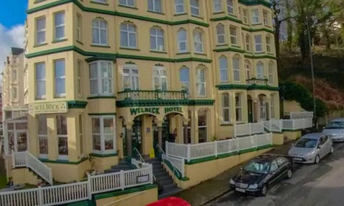 Douglas Hotel | Welbeck Hotel and Apartments