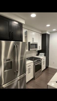 Sandy Springs Apartment | Welcome home luxury condo skyview