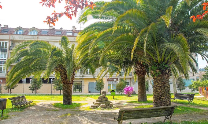 Caldas de Reis Apartment | Welcome Padres Pasionistas 20 apartment, cozy, on the Portuguese Way