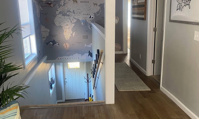 Lockbridge Apartment | Welcome to Around The World! Charming 2-Bedroom in Meadow Bridge!