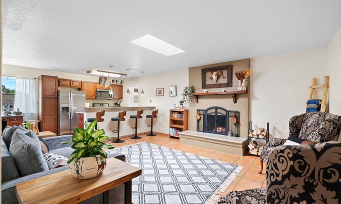 Northeast Heights House | Welcome to Casa de Ladrillos