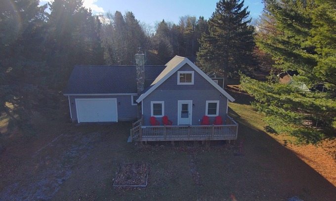 Grand Marais House | Welcome to Le Chalet in Grand Marais - walking distance to Lake Superior & more!