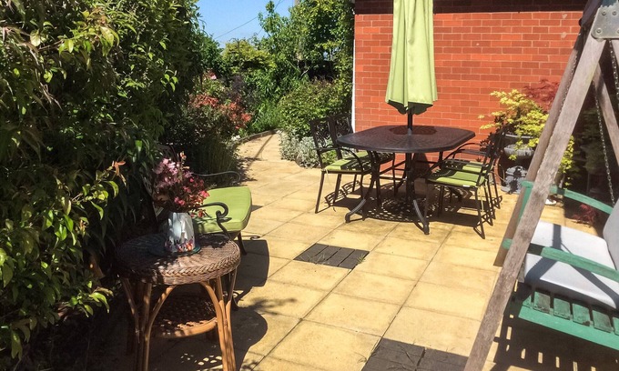 Loppington Cottage | Welcome to Olivet - a charming bungalow in Myddle, just north of Shrewsbury.