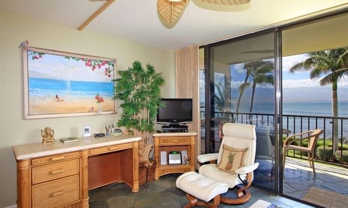 Maalaea Condo | Welcome to our luxury one bedroom Eco-Friendly Honeymoon Suite condo.