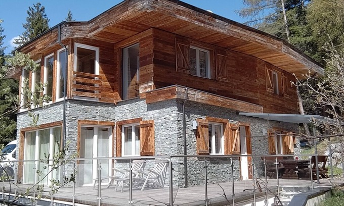 Oetz House | Welcome to our "Skiblume" holiday home