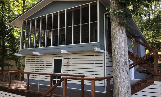 Mount Vernon House | Welcome to relaxing Driftwood Lake Cottage on Ft. Loudon Lake
