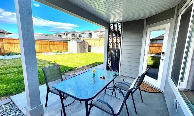 Kamloops House | Welcome to Saddleback Suite!