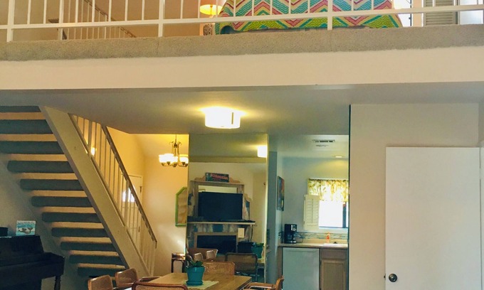 Westside Costa Mesa Condo | WELCOME TO THE MERMAID LOUNGE!