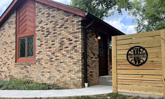 Summit Station Apartment | Welcome to The Quarters!
