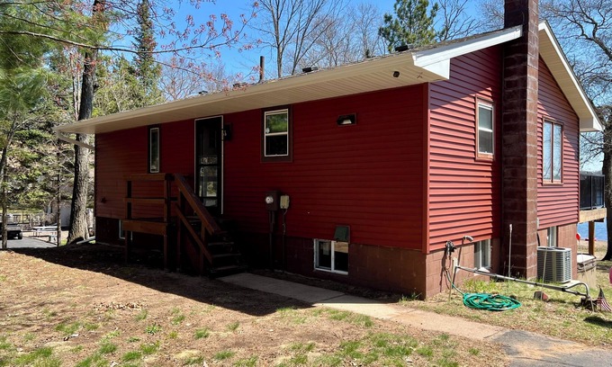 Webb Lake House | 🌟 Welcome to your dream vacation at Lily Lake in Webb Lake, Wisconsin! 🌟