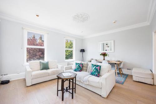 Tooting Apartment | WelcomeStay Colliers Wood Two Bed Apartment - Home Away from Home