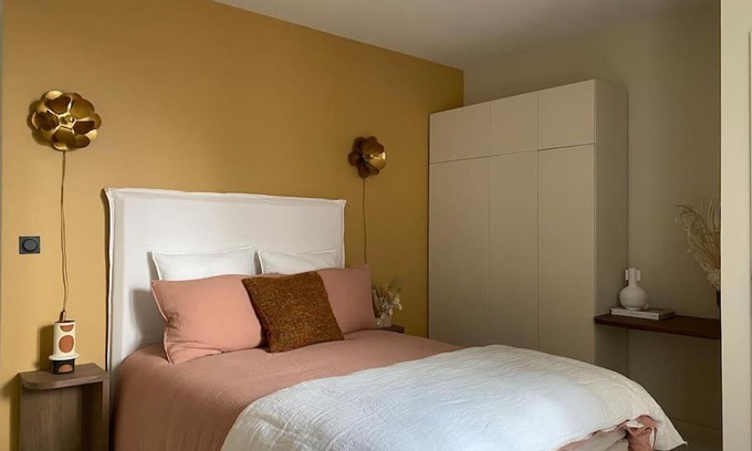 Faubourg North Apartment | WELCOMING, LOVELY, CALM & CENTRALLY LOCATED FLAT