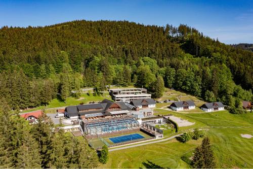 Velke Karlovice Hotel | Wellness hotel Horal, Velké Karlovice