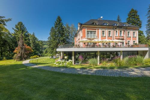 Jesenik Resort | Wellness & Spa hotel Villa Regenhart