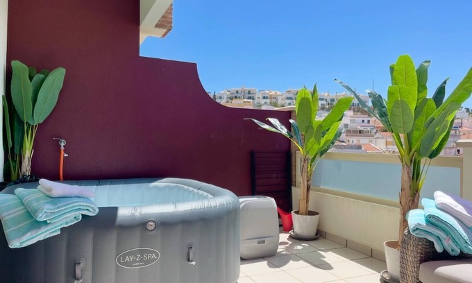 Ferragudo Apartment | Wenige Schritte vom Strand entfernt – 2-Zimmer-Apartment in Ferragudo