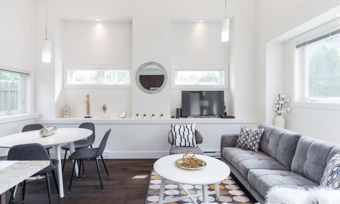 Hastings House | West Coast Luxury Living