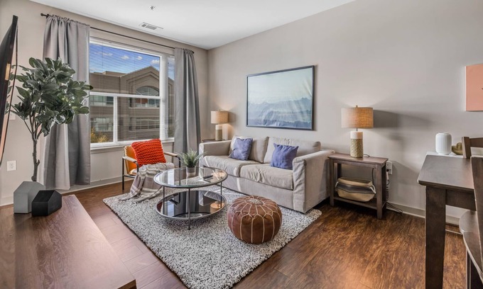 Downtown Decatur Apartment | West Home: New Apt in Decatur Square