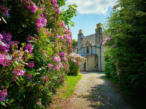 Bridgend of Lintrathen House | West Lodge