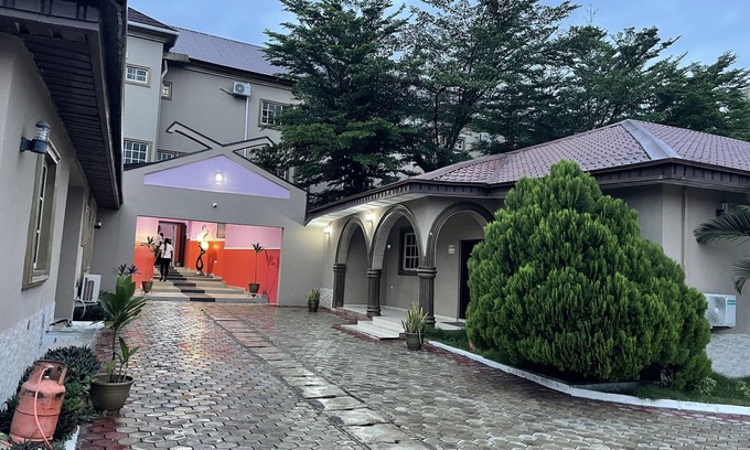 Ede Hotel | Western Sun International Hotel & Events Centre