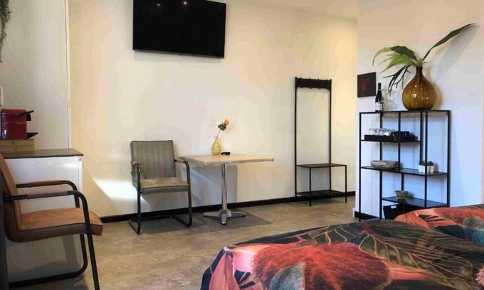 Westkapelle Apartment | Westkapelle Comfortabele Strandkamer aan de Kreek